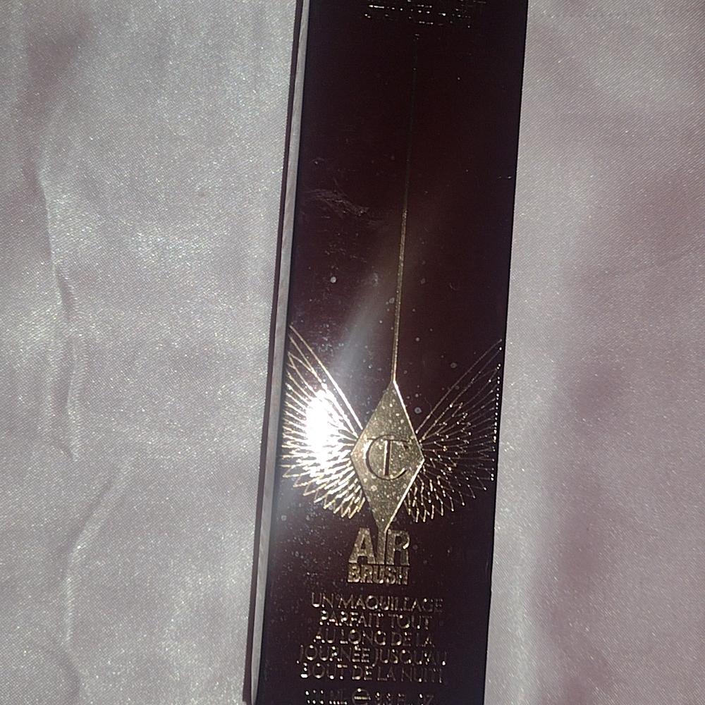 Charlotte Tilbury Airbrush Flawless Foundation